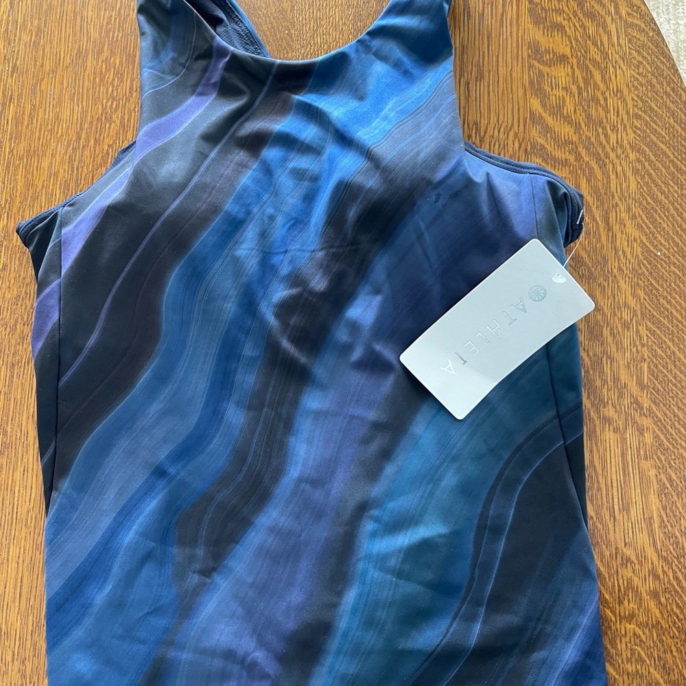 Athleta Support Tank Sz Large